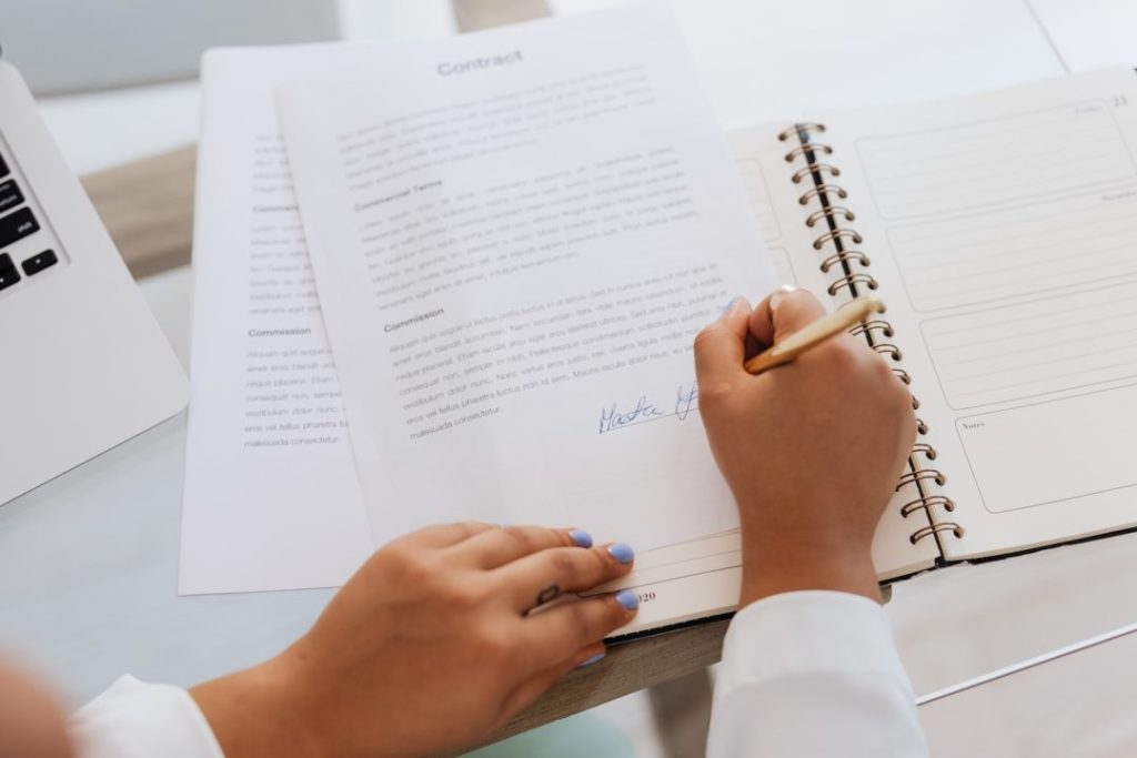 LSAT可以代考吗?留学生如何利用LSAT代考专家提升实力?